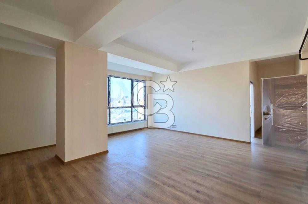 Sahrayıcedit E5'te Sıfır Binada Satılık Ofis Katları 475m2