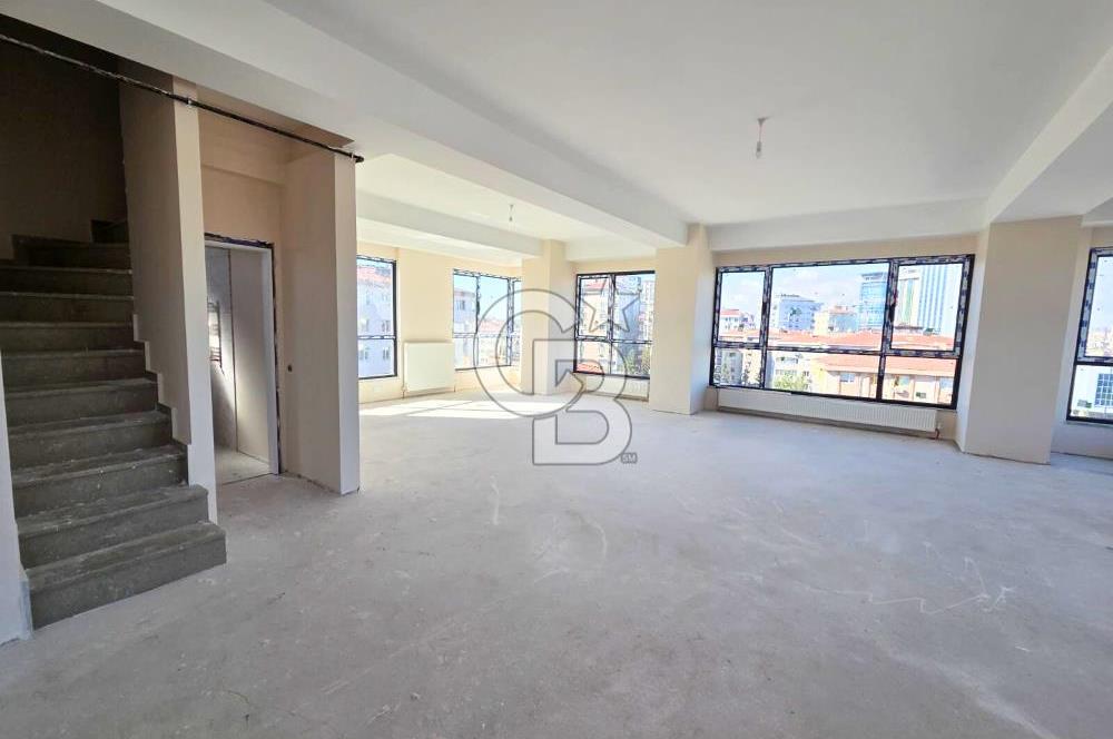 Sahrayıcedit E5'te Sıfır Binada Satılık Ofis Katları 475m2