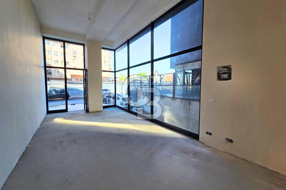 Sahrayıcedit E5te Sıfır Binada Kiralık İşyeri ve Deposu Net340m2