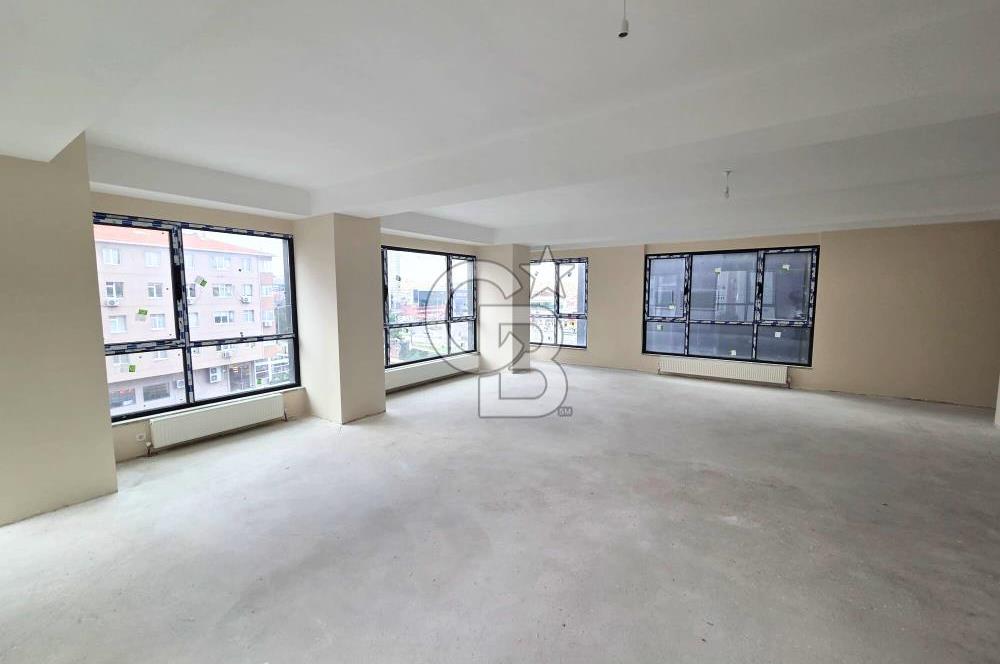 Sahrayıcedit E5 Lokasyonunda Yeni Yapı Kiralık Ofis Katı 185m2
