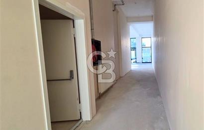 Sahrayıcedit E5te Sıfır Binada Kiralık İşyeri ve Deposu Net340m2