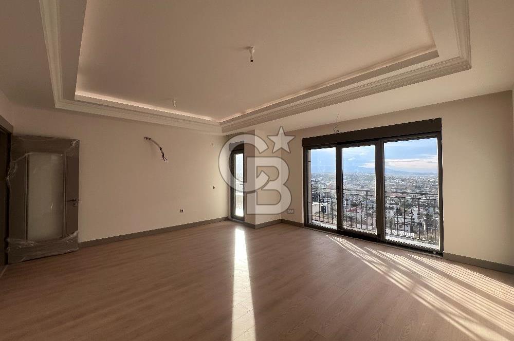 YALOVA ÇİFTLİKKÖY MUHTEŞEM DENİZ MANZARALI 142 M2 LÜKS DAİRE..