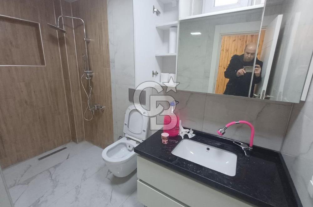 Ihlamurkent'te Site İçinde Lüks Yapılı Satılık 5+1 Villa