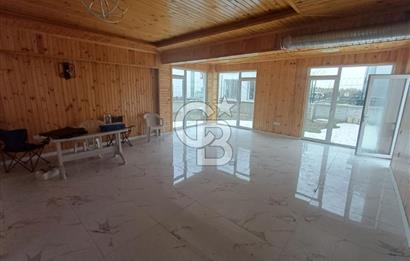 Ihlamurkent'te Site İçinde Lüks Yapılı Satılık 5+1 Villa