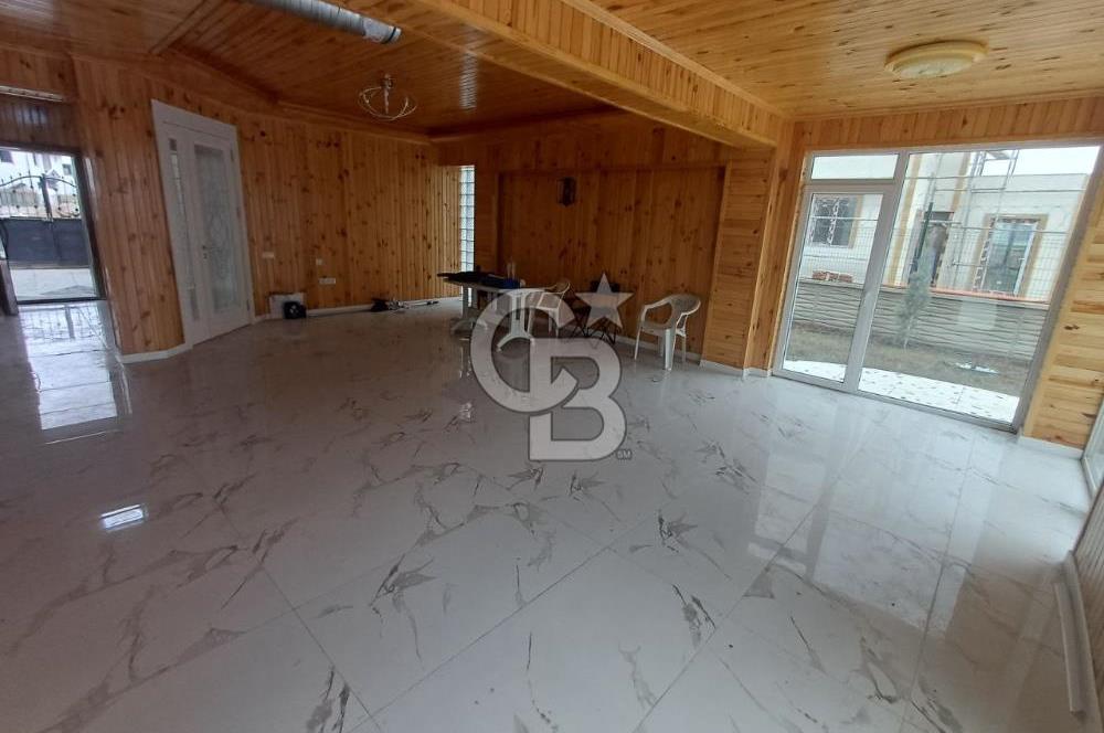 Ihlamurkent'te Site İçinde Lüks Yapılı Satılık 5+1 Villa