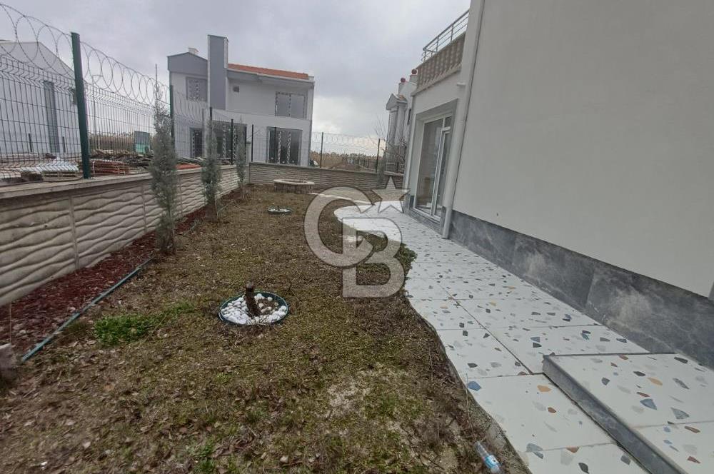 Ihlamurkent'te Site İçinde Lüks Yapılı Satılık 5+1 Villa