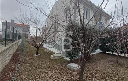 Ihlamurkent'te Site İçinde Lüks Yapılı Satılık 5+1 Villa