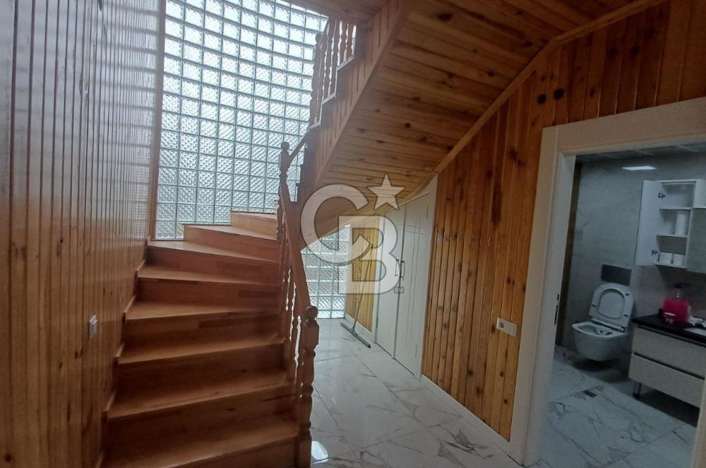 Ihlamurkent'te Site İçinde Lüks Yapılı Satılık 5+1 Villa