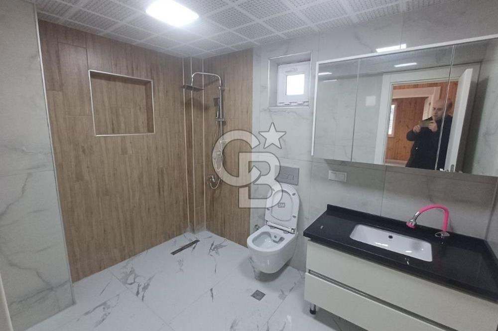 Ihlamurkent'te Site İçinde Lüks Yapılı Satılık 5+1 Villa