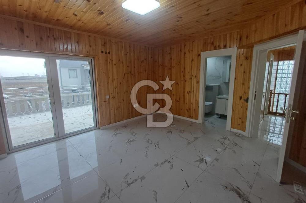 Ihlamurkent'te Site İçinde Lüks Yapılı Satılık 5+1 Villa