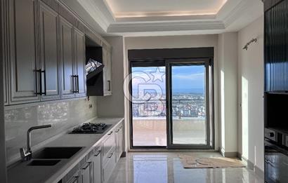 YALOVA ÇİFTLİKKÖY MUHTEŞEM DENİZ MANZARALI 142 M2 LÜKS DAİRE..