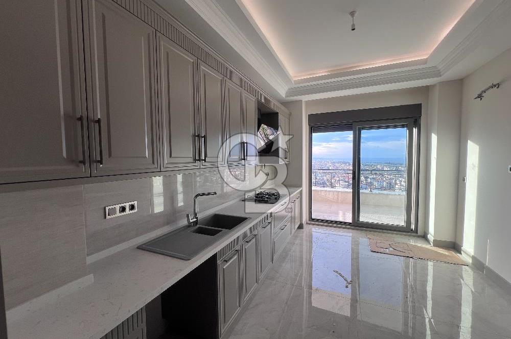 YALOVA ÇİFTLİKKÖY MUHTEŞEM DENİZ MANZARALI 142 M2 LÜKS DAİRE..