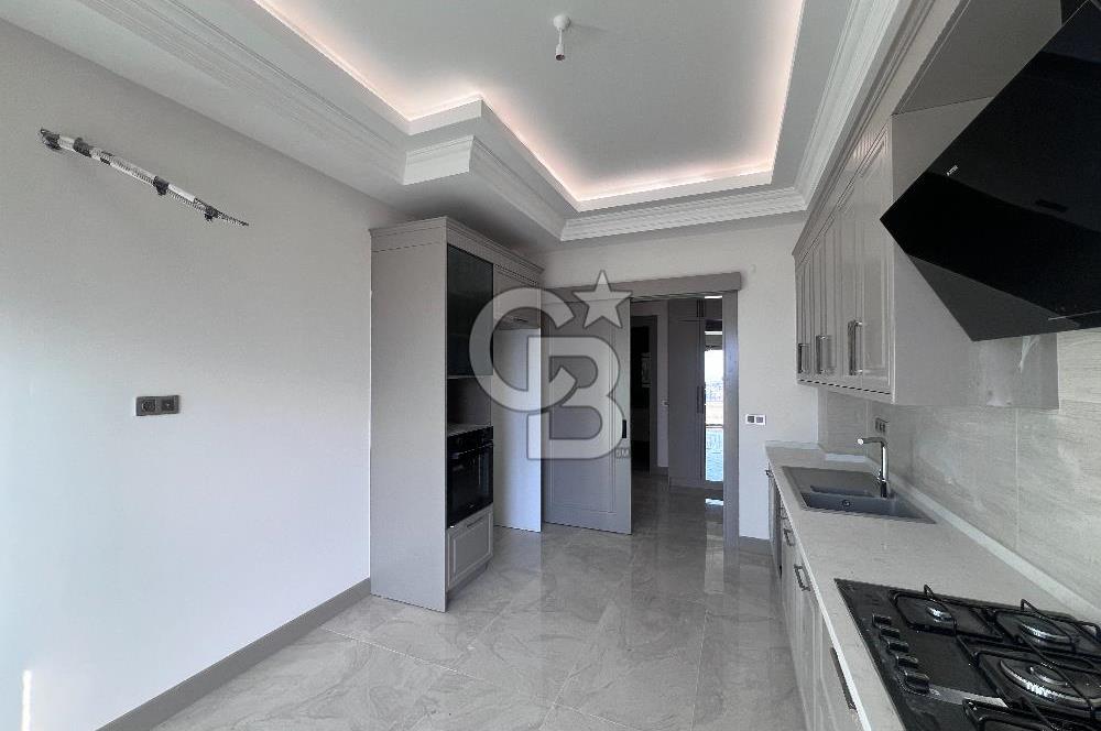 YALOVA ÇİFTLİKKÖY MUHTEŞEM DENİZ MANZARALI 142 M2 LÜKS DAİRE..