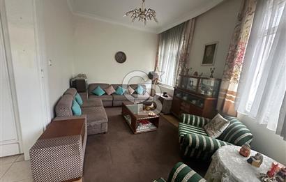 Sultanahmet Küçük Ayasofya Caddesinde 1+1 Satılık Köşe Daire 