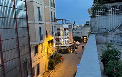 Sultanahmet Küçük Ayasofya Caddesinde 1+1 Satılık Köşe Daire 