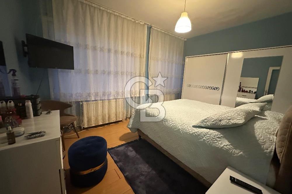 Sultanahmet Küçük Ayasofya Caddesinde 3+1 Satılık D