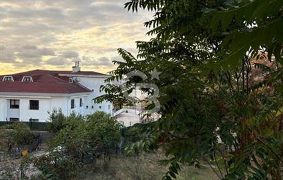 Üsküdar da Boğaz Manzaralı 3 Ayrı Tapulu Satılık Komple Bina 