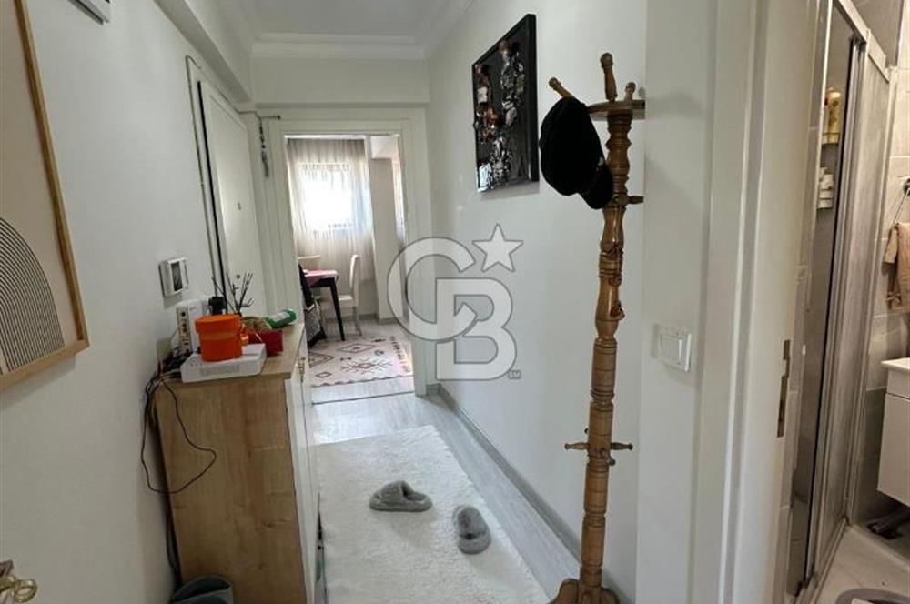 Üsküdar da Boğaz Manzaralı 3 Ayrı Tapulu Satılık Komple Bina 