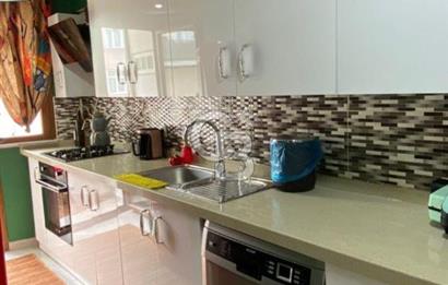 Üsküdar da Boğaz Manzaralı 3 Ayrı Tapulu Satılık Komple Bina 