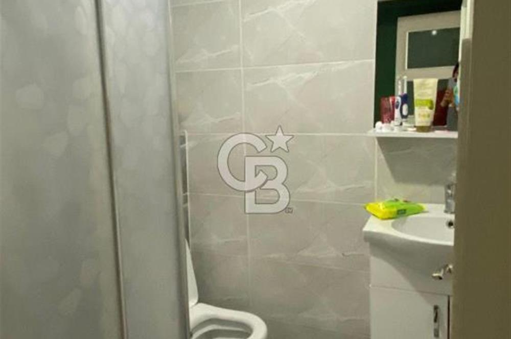 Üsküdar da Boğaz Manzaralı 3 Ayrı Tapulu Satılık Komple Bina 