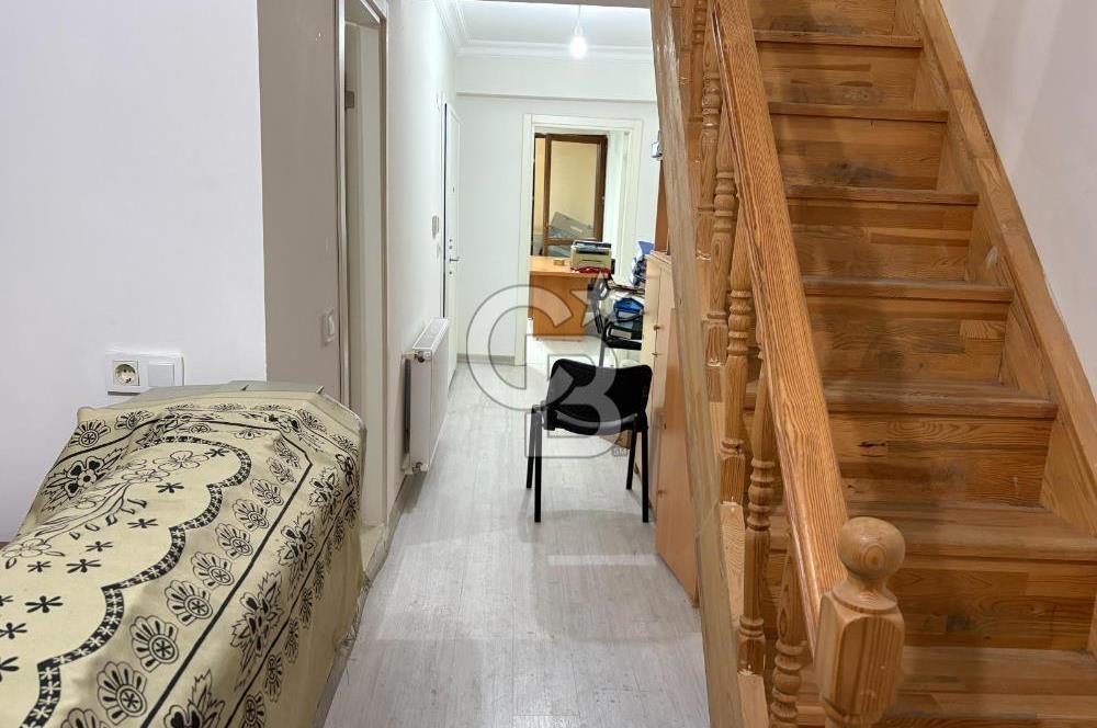 Üsküdar da Boğaz Manzaralı Kat Mülkiyetli Komple Satılık Bina