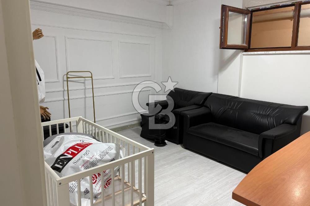 Üsküdar da Boğaz Manzaralı Kat Mülkiyetli Komple Satılık Bina