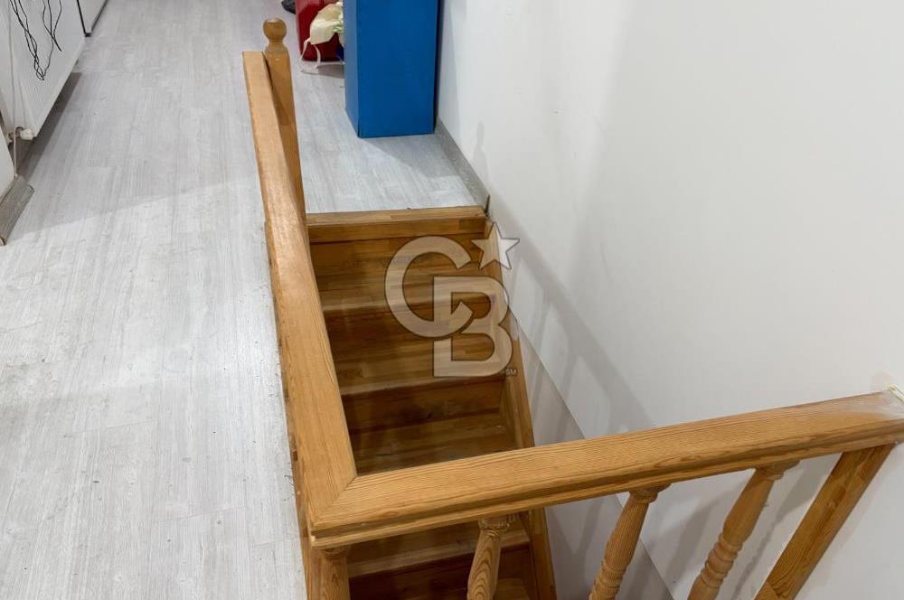 Üsküdar da Boğaz Manzaralı Kat Mülkiyetli Komple Satılık Bina