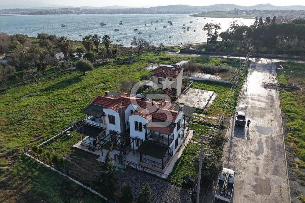 Cunda Yeni Yolda Satılık 3+1 Villa