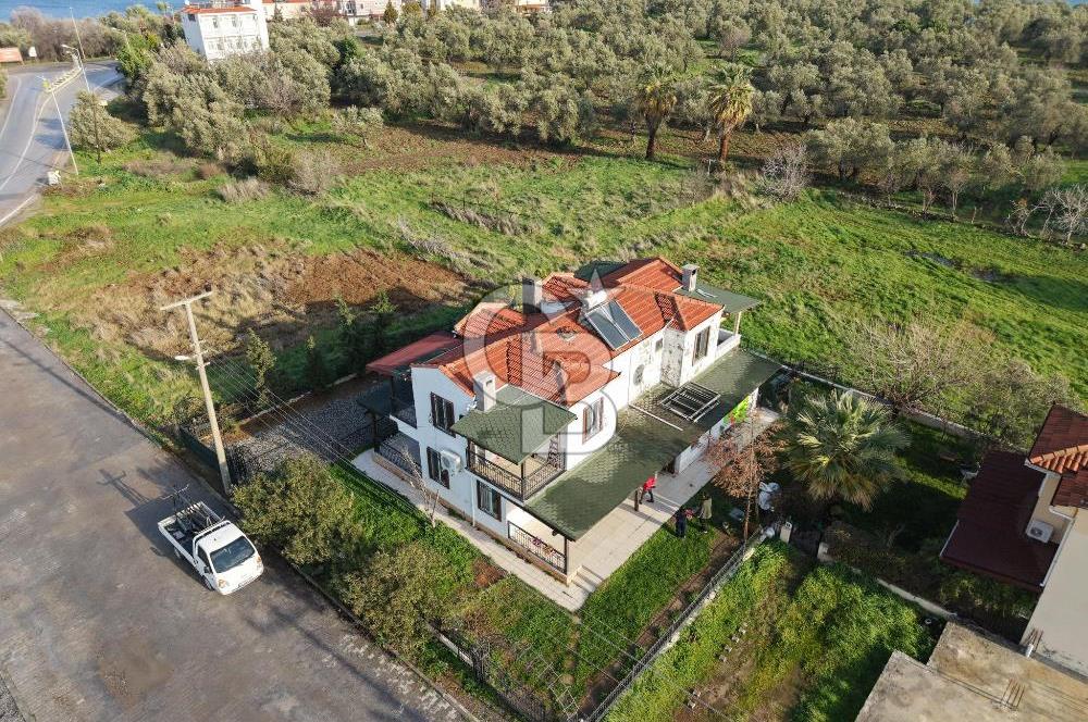 Cunda Yeni Yolda Satılık 3+1 Villa