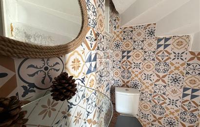 Cunda Yeni Yolda Satılık 3+1 Villa