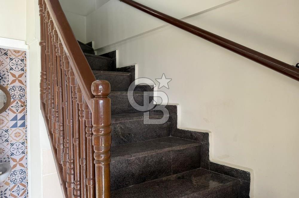 Cunda Yeni Yolda Satılık 3+1 Villa