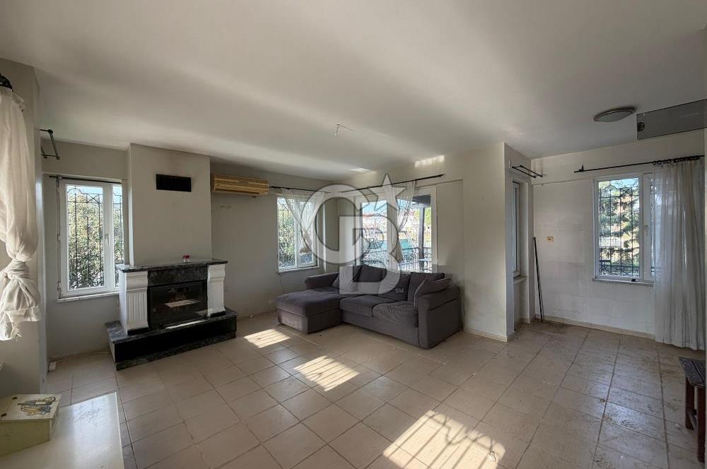 Cunda Yeni Yolda Satılık 3+1 Villa