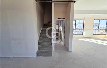 Sahrayıcedit E5'te Sıfır Binada Satılık Ofis Katları 475m2