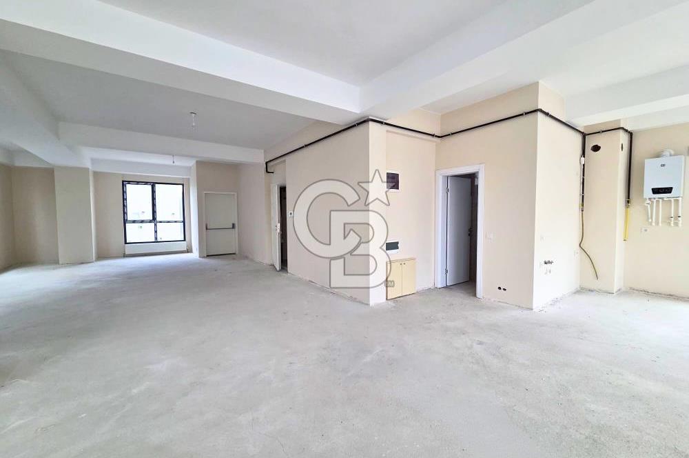 Sahrayıcedit E5 Lokasyonunda Yeni Yapı Kiralık Ofis Katı 185m2
