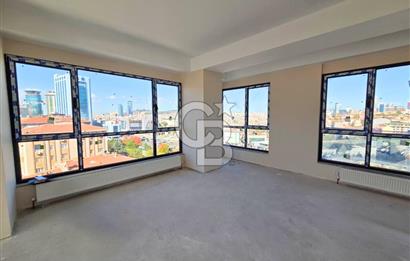 Sahrayıcedit E5'te Sıfır Binada Satılık Ofis Katları 475m2