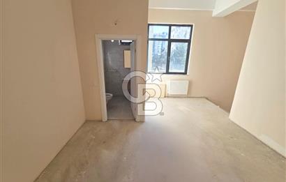Sahrayıcedit E5te Sıfır Binada Kiralık İşyeri ve Deposu Net340m2