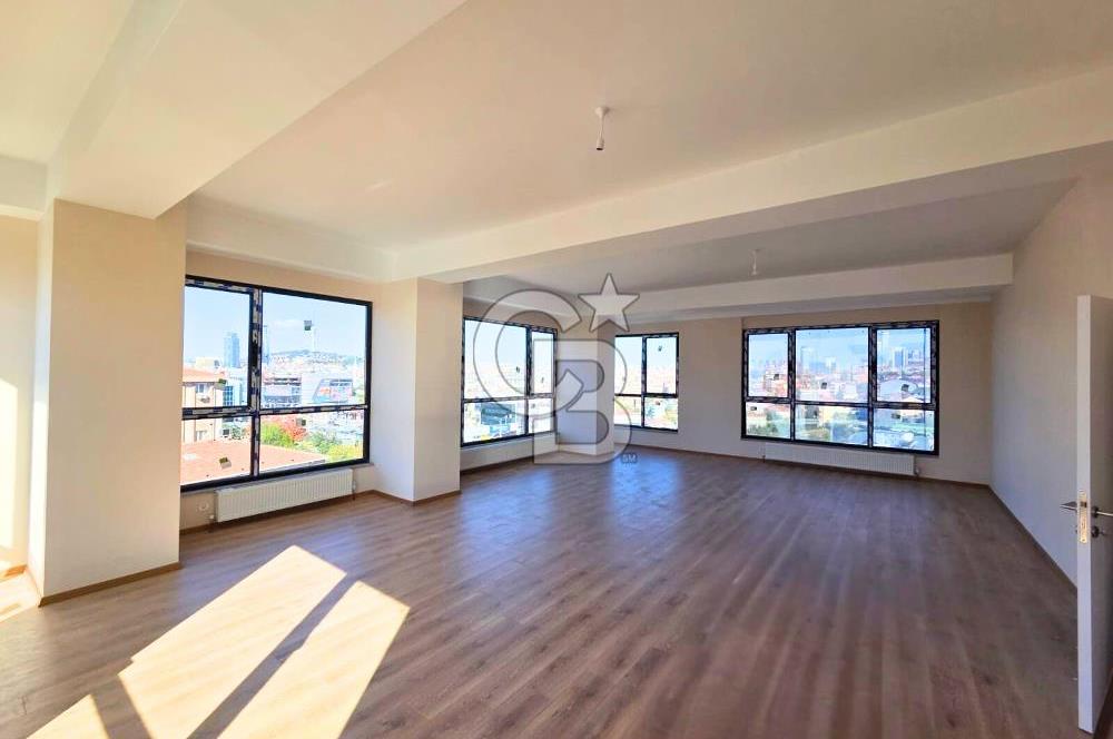 Sahrayıcedit E5'te Sıfır Binada Satılık Ofis Katları 475m2