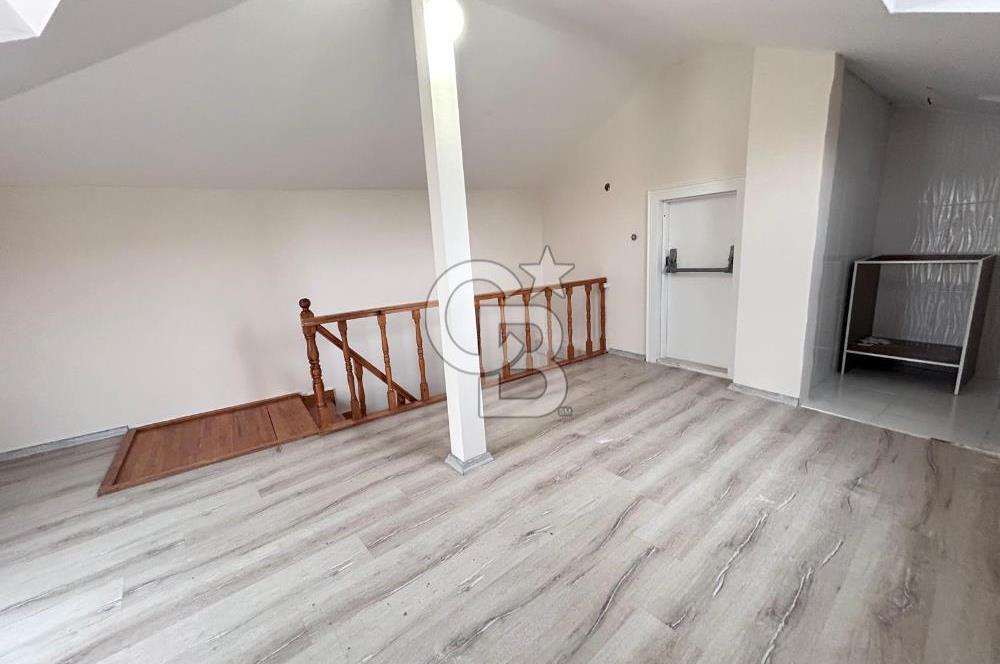 Sancaktepe Yenidoğan da Satılık Üst Dubleks Daire