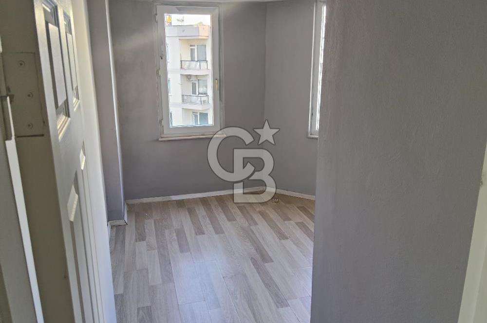 MEYDAN KAVAĞINDA AYRI MUTFAKLI 2+1 KİRALIK DAİRE