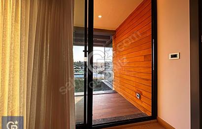 ÇEŞME DALYAN 4+2 TRİPLEKS HAVUZLU ULTRA LÜKS SATILIK VİLLA