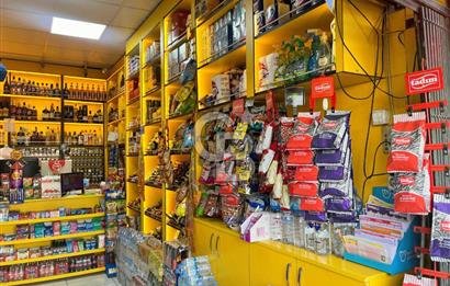 Tabela Değeri Yüksek İzmir'in kalbinde Devren Satılık Büfe