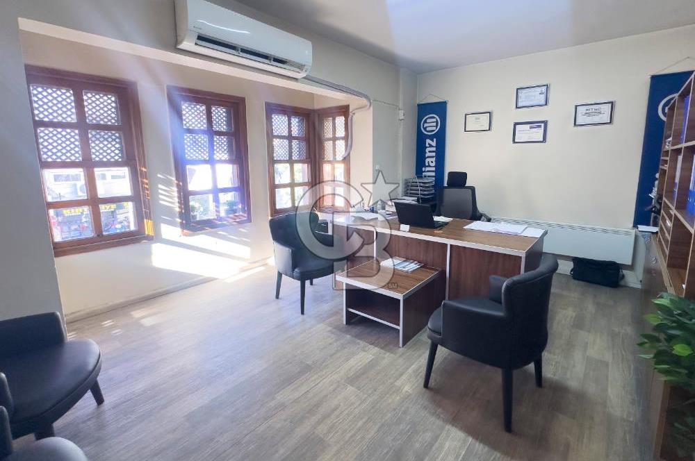 Milas Merkez'de Köşe Konumlu Satılık Ticari Bina 