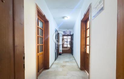 Milas Merkez'de Köşe Konumlu Satılık Ticari Bina 