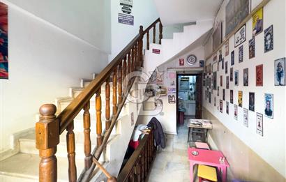 Milas Merkez'de Köşe Konumlu Satılık Ticari Bina 