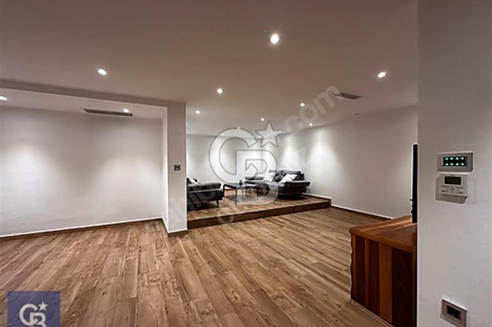 ÇEŞME DALYAN 4+2 TRİPLEKS HAVUZLU ULTRA LÜKS SATILIK VİLLA