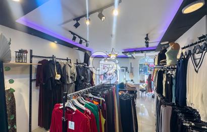 Milas Merkez'de Köşe Konumlu Satılık Ticari Bina 