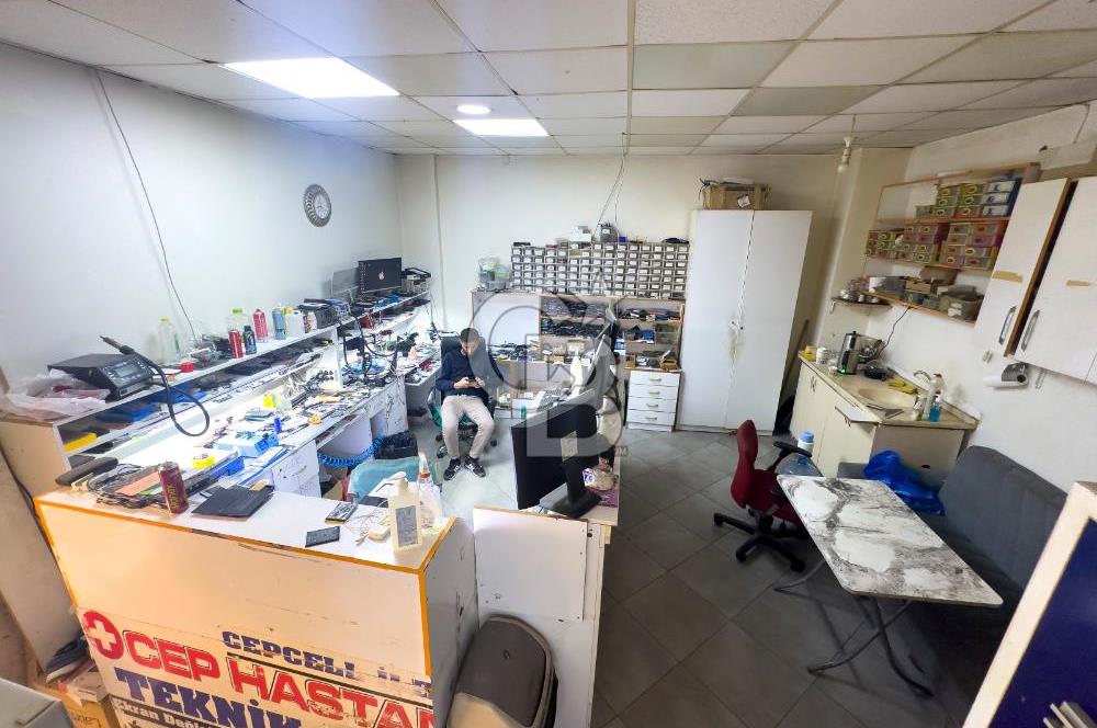 Milas Merkez'de Köşe Konumlu Satılık Ticari Bina 