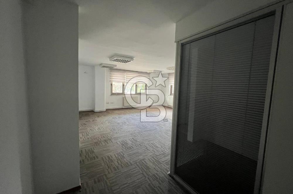 KAVAKLIDERE PARİS CADDESİ KİRALIK KAPALI OTOPARKLI OFİS
