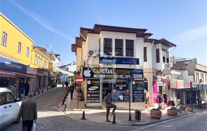 Milas Merkez'de Köşe Konumlu Satılık Ticari Bina 