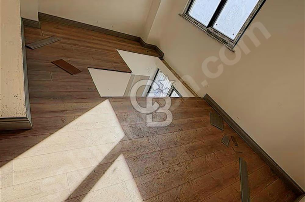 BOLLUCA SİTE İÇİNDE MODERN 2+1 TERS DUBLEKS